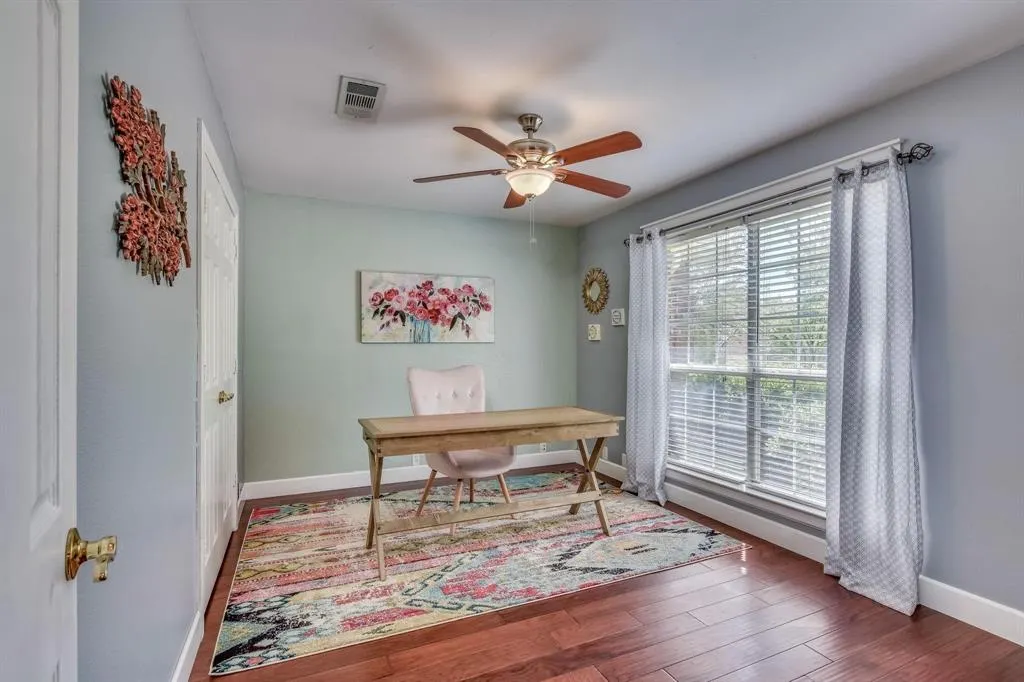 2217 Wren Lane