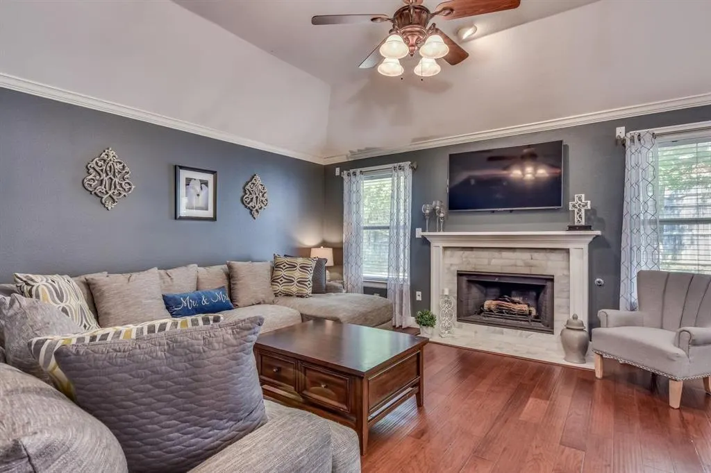 2217 Wren Lane