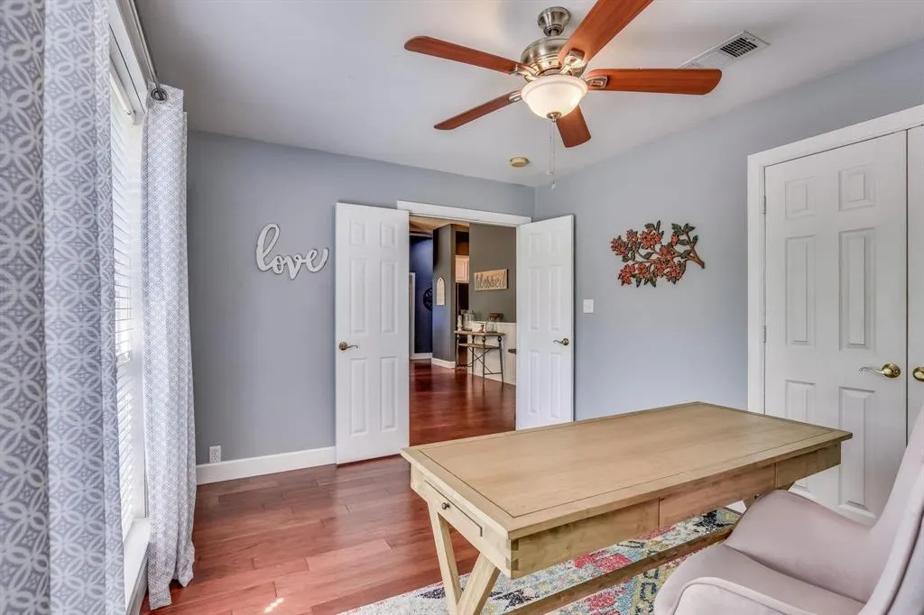 2217 Wren Lane