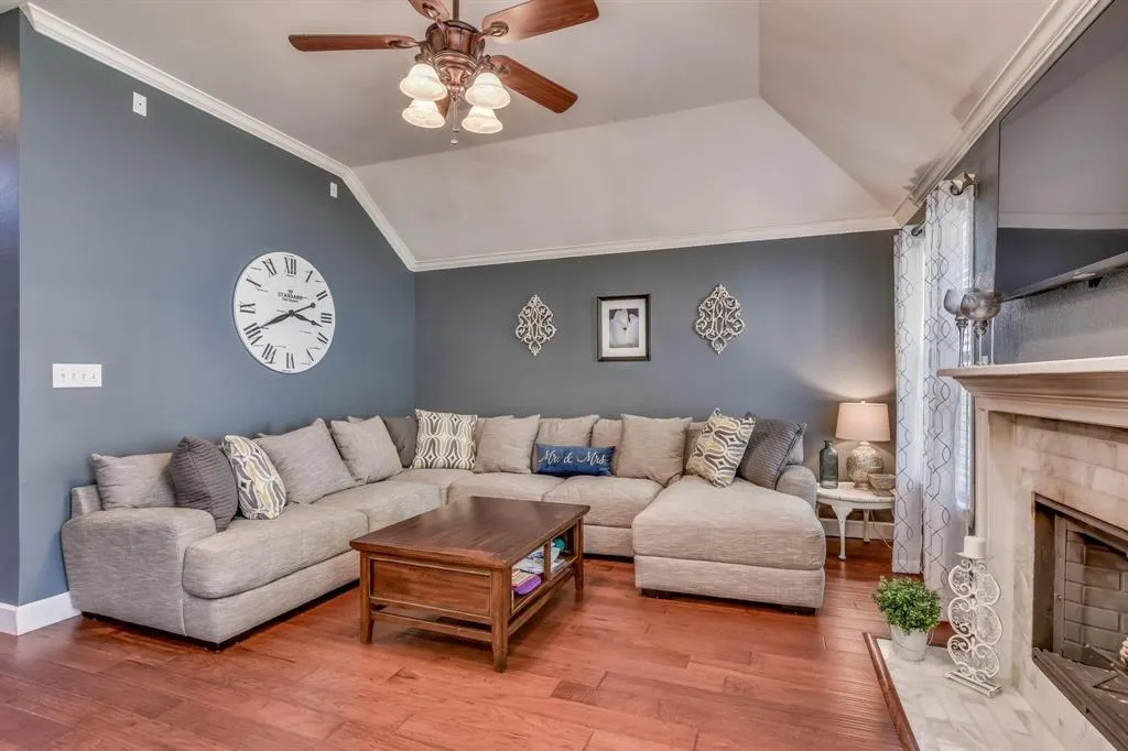 2217 Wren Lane