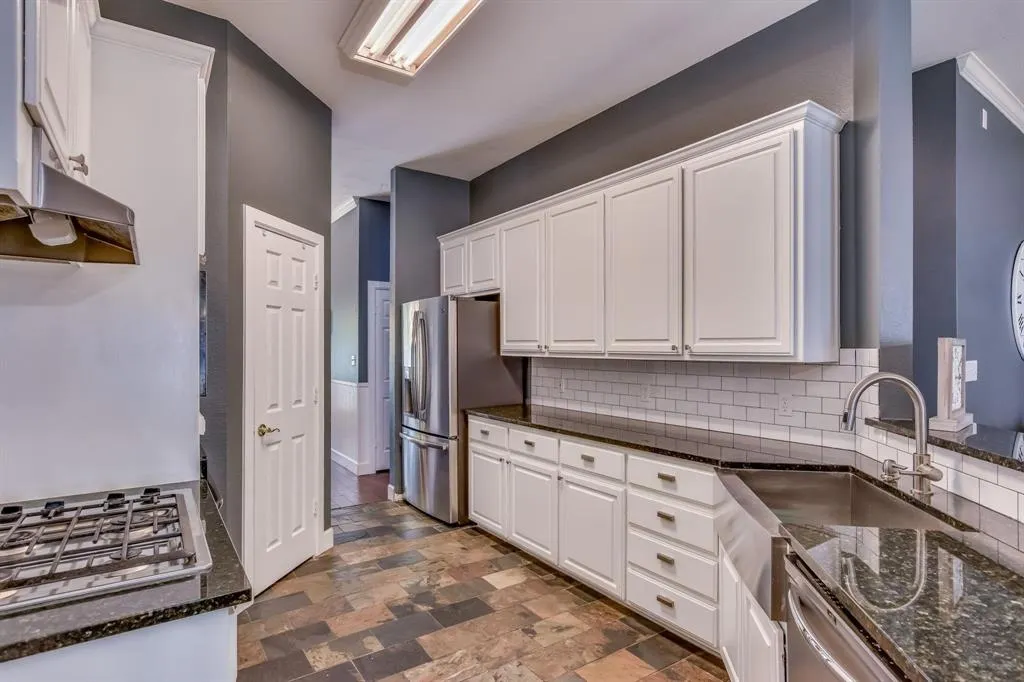2217 Wren Lane