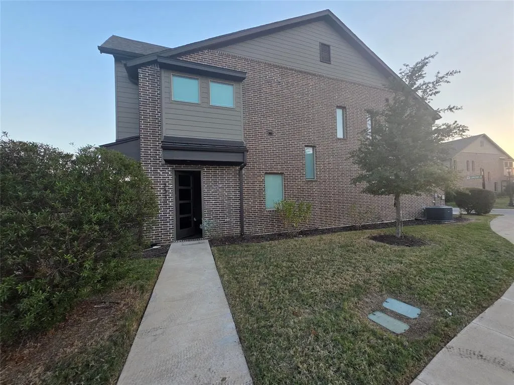 7310 Concha Drive