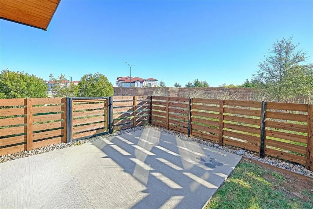 7310 Concha Drive