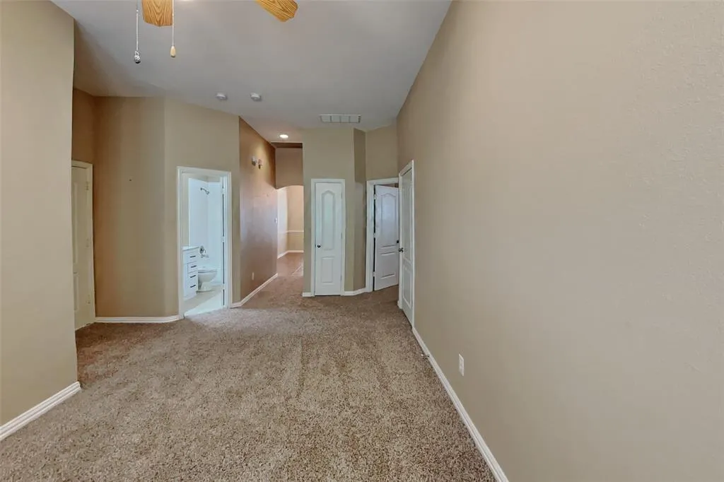 3451 Oakleigh Lane