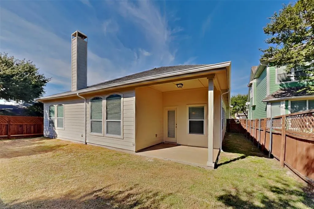 3451 Oakleigh Lane