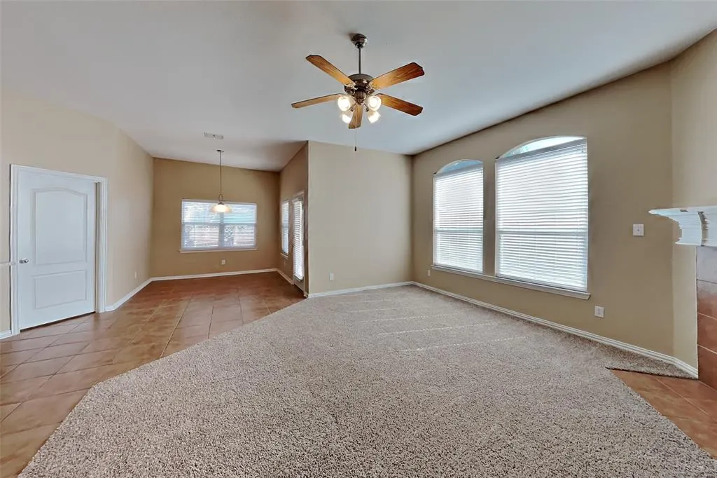 3451 Oakleigh Lane