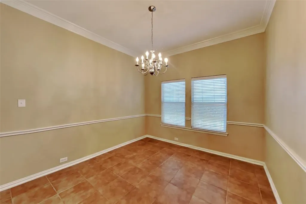 3451 Oakleigh Lane