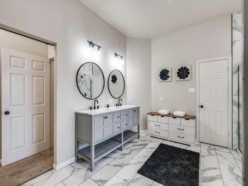 3001 Forestwood Drive