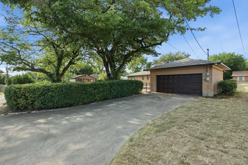 2214 Trinidad Drive
