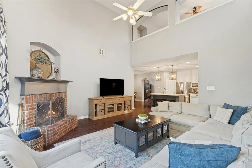6412 Brownstone Drive