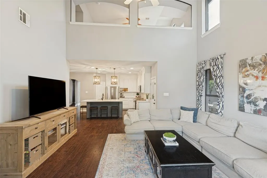 6412 Brownstone Drive