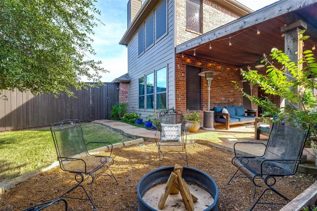 6412 Brownstone Drive