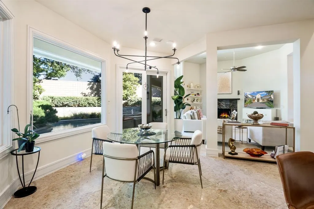 19 Winding Lake Drive