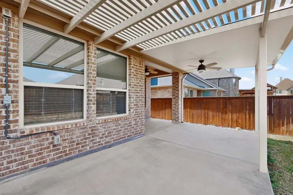 15713 Canyon Ridge