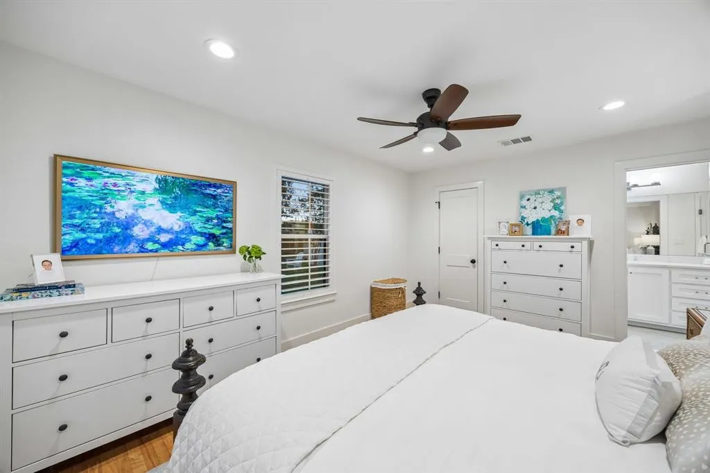 9924 Parkford Drive