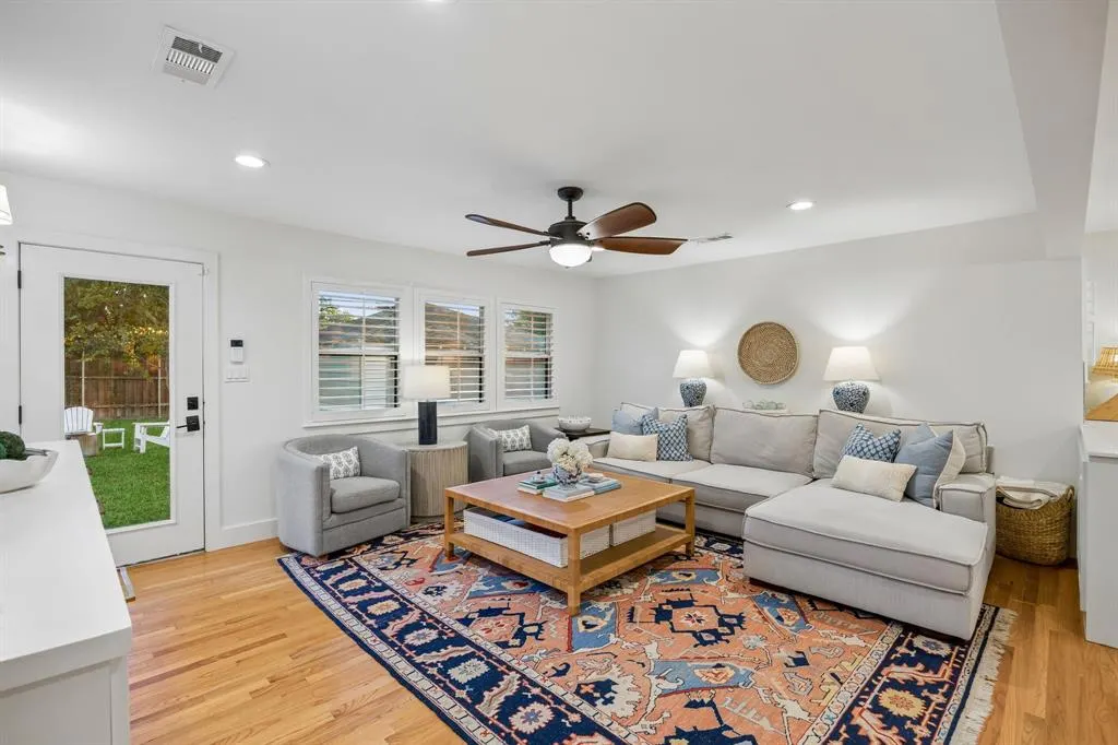 9924 Parkford Drive