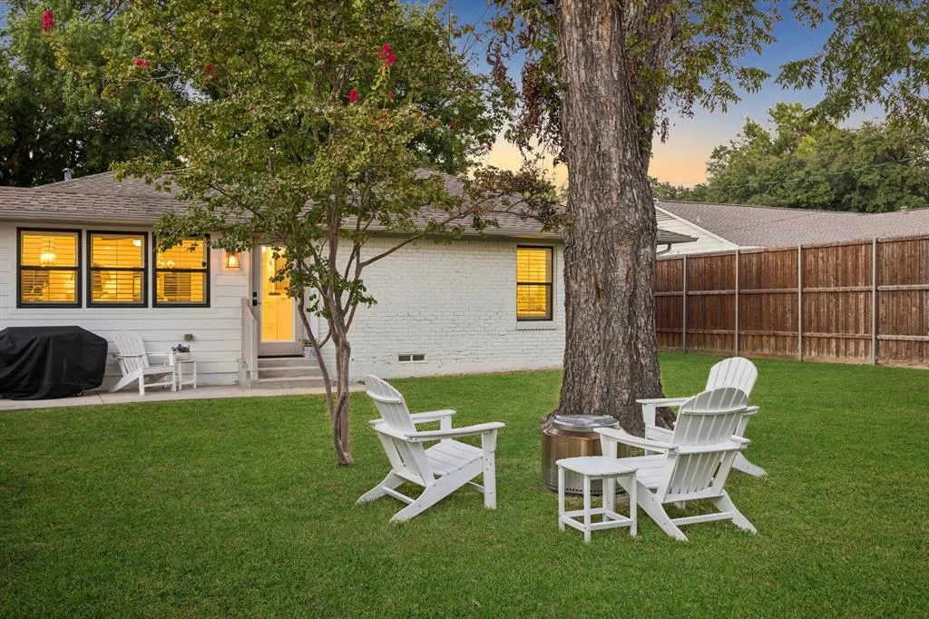 9924 Parkford Drive