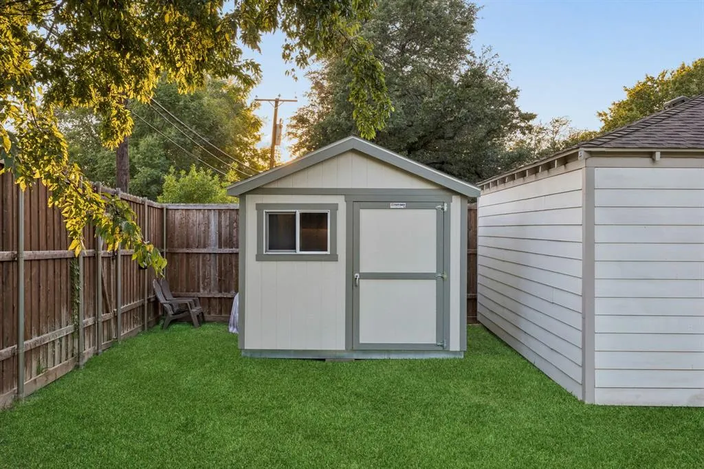 9924 Parkford Drive