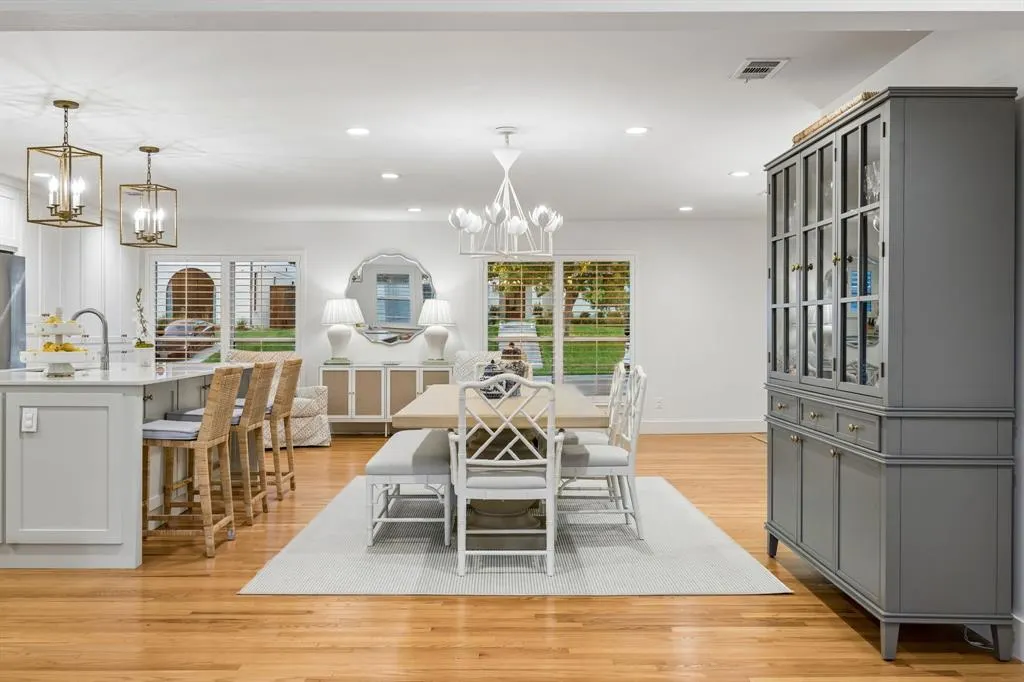 9924 Parkford Drive
