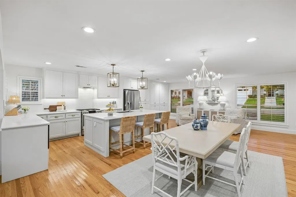 9924 Parkford Drive