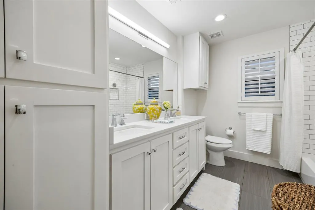 9924 Parkford Drive