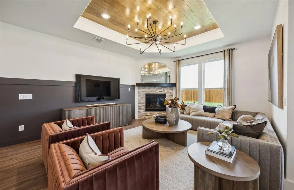 3116 Cliffside Drive