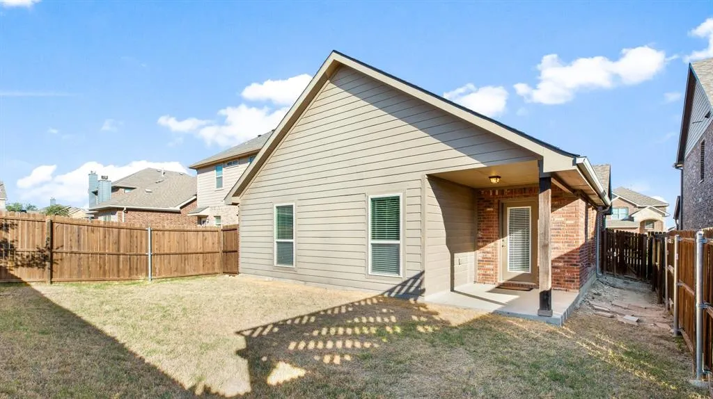 9925 Pronghorn Road