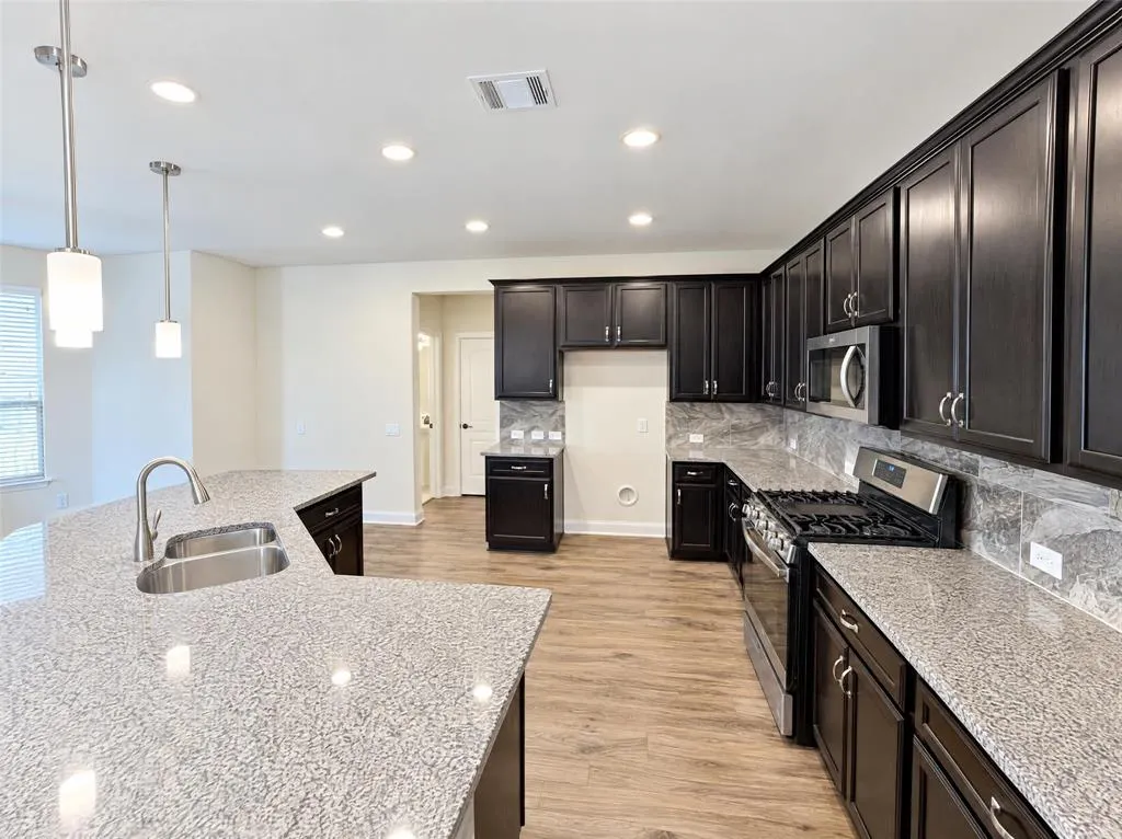 2713 Ranger Lane
