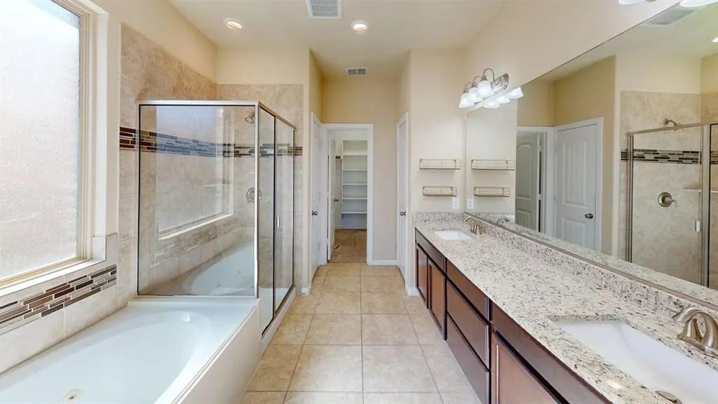 11424 Aquilla Drive