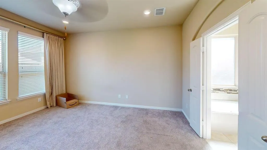 11424 Aquilla Drive