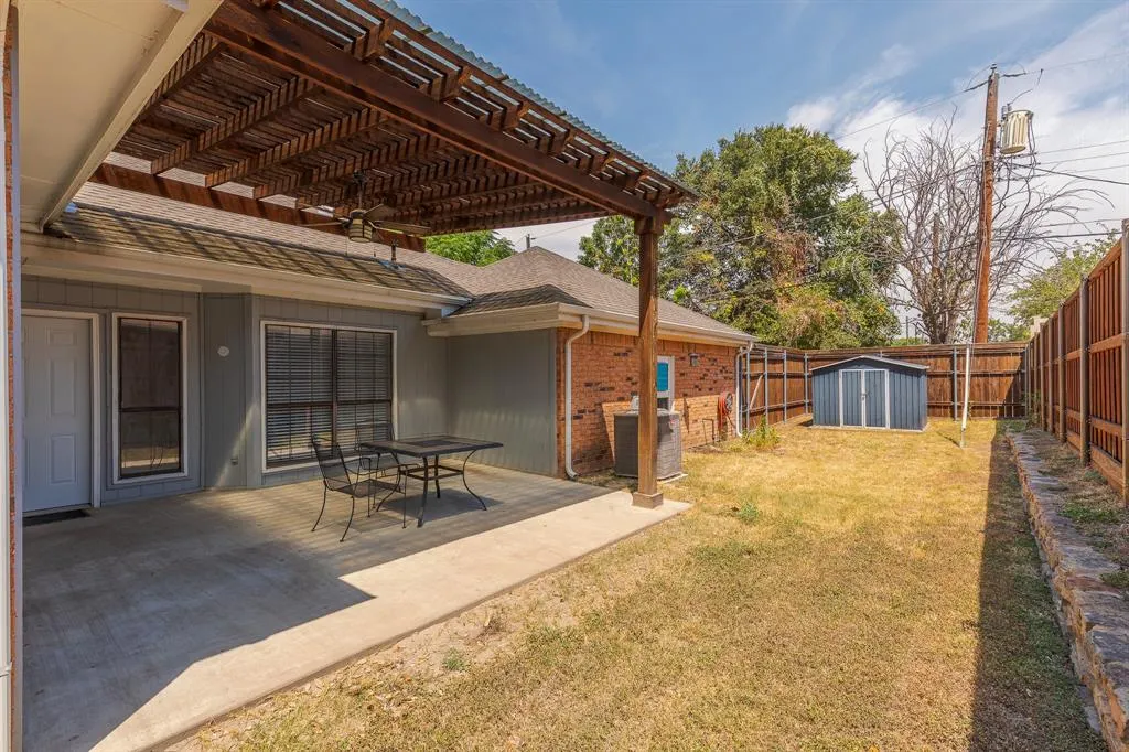 9703 Springtree Lane