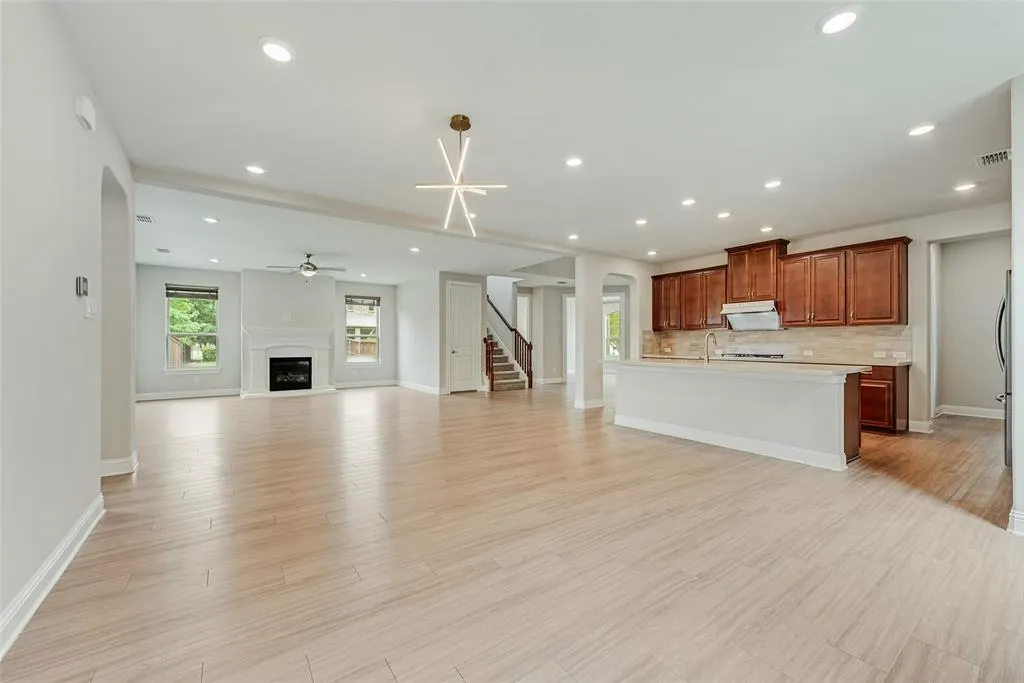 9829 Sharps Drive