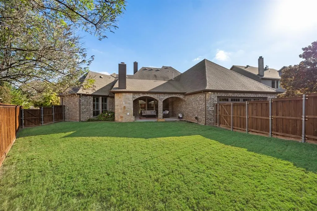 755 Windsong Lane