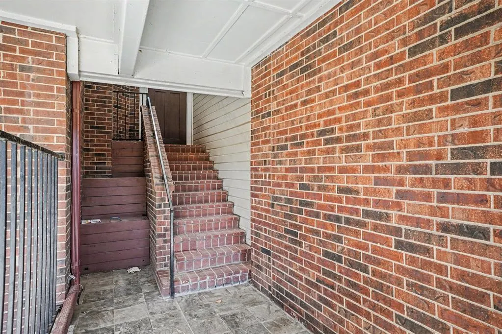 3235 Cole Avenue #45