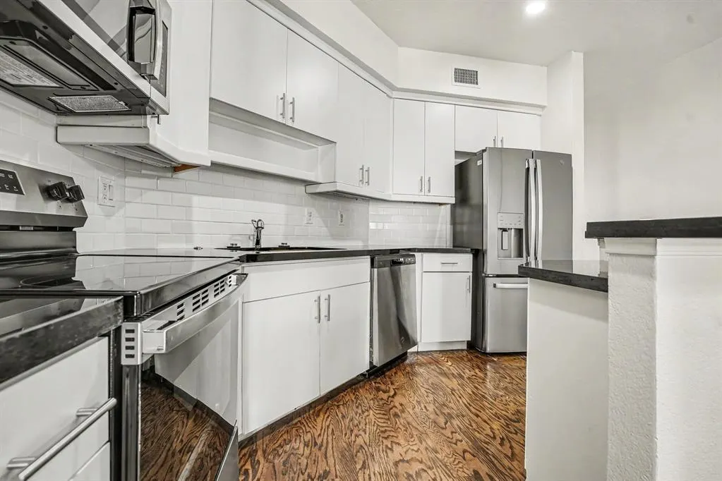 3235 Cole Avenue #45