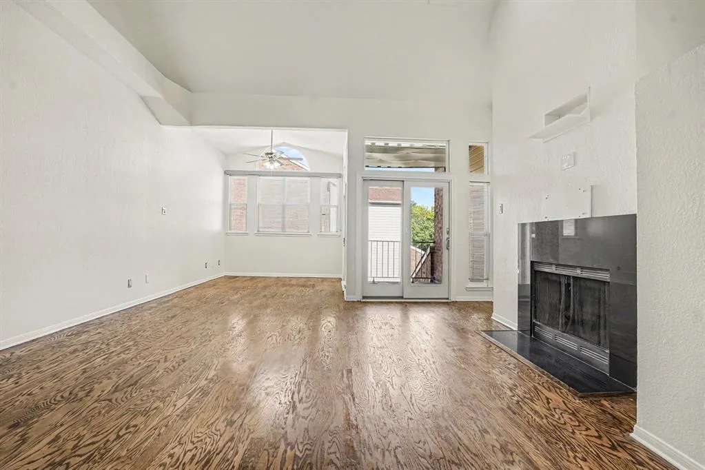 3235 Cole Avenue #45