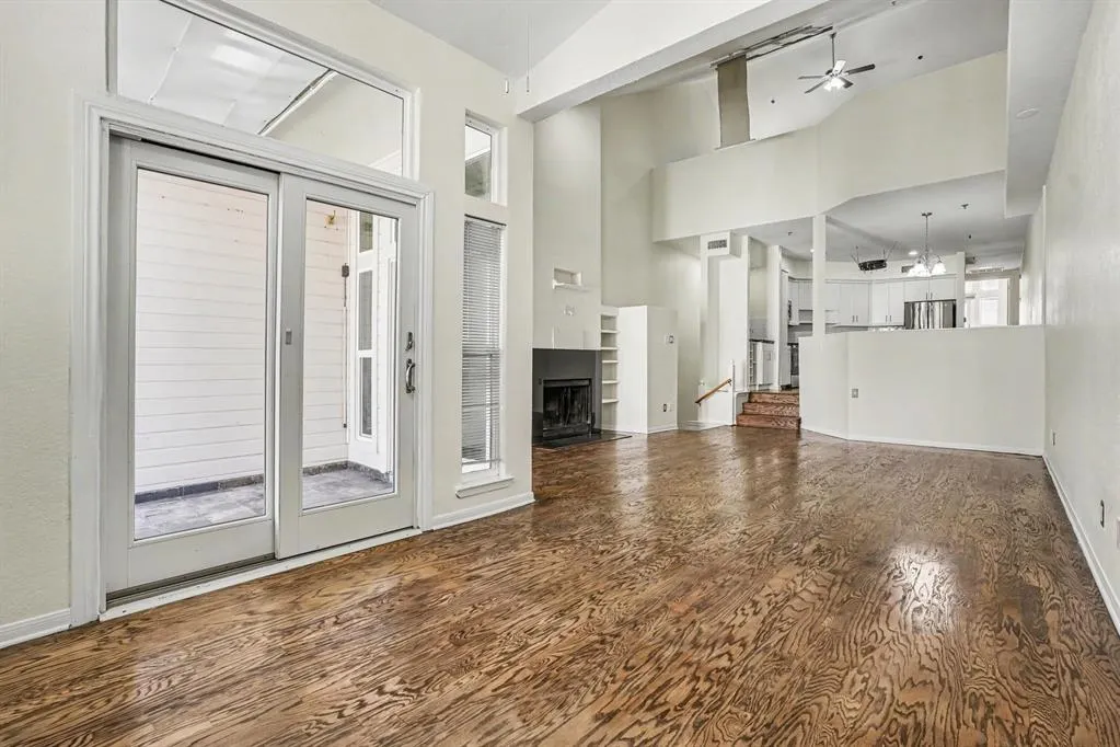 3235 Cole Avenue #45