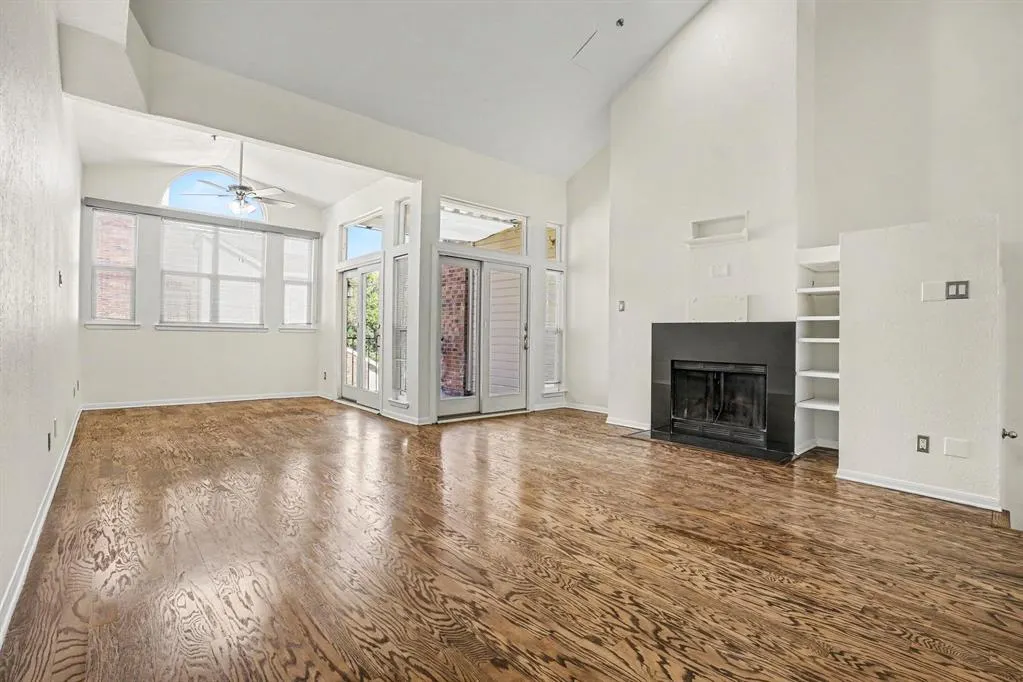 3235 Cole Avenue #45