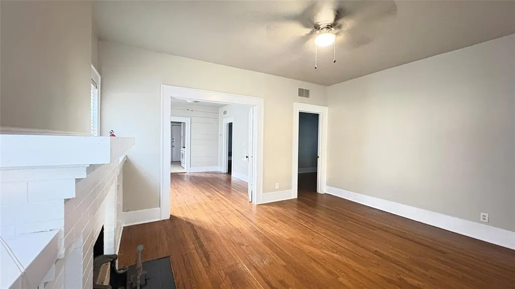 4922 Reiger Avenue #4924