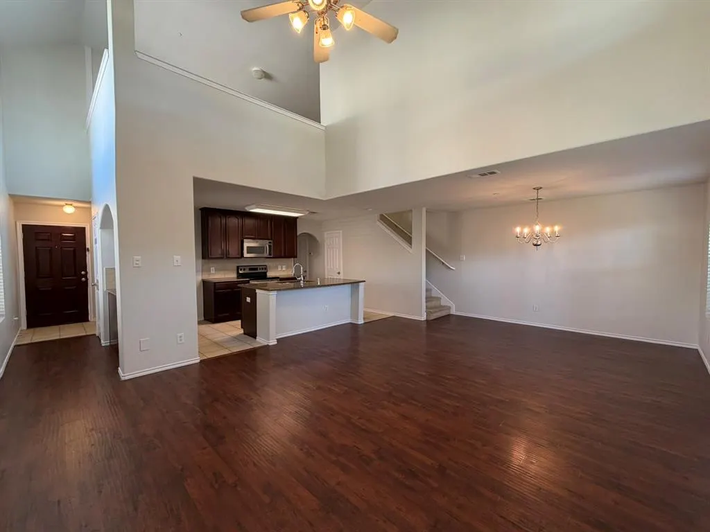 5405 Crimson Oaks Drive