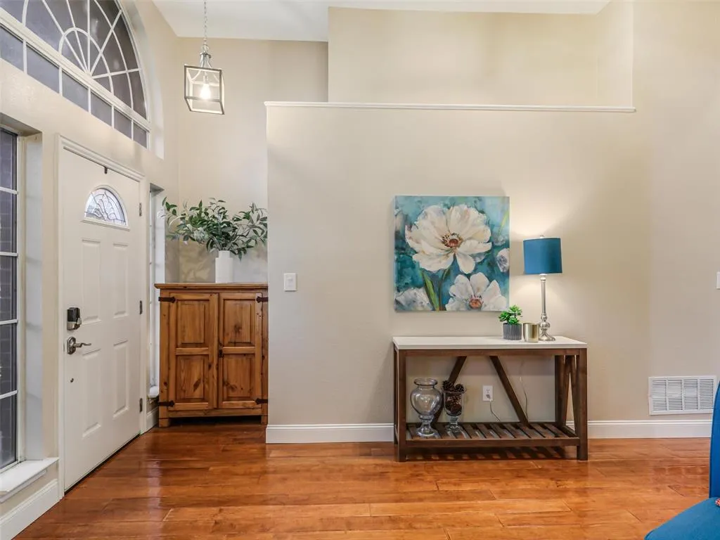 605 Wren Cove