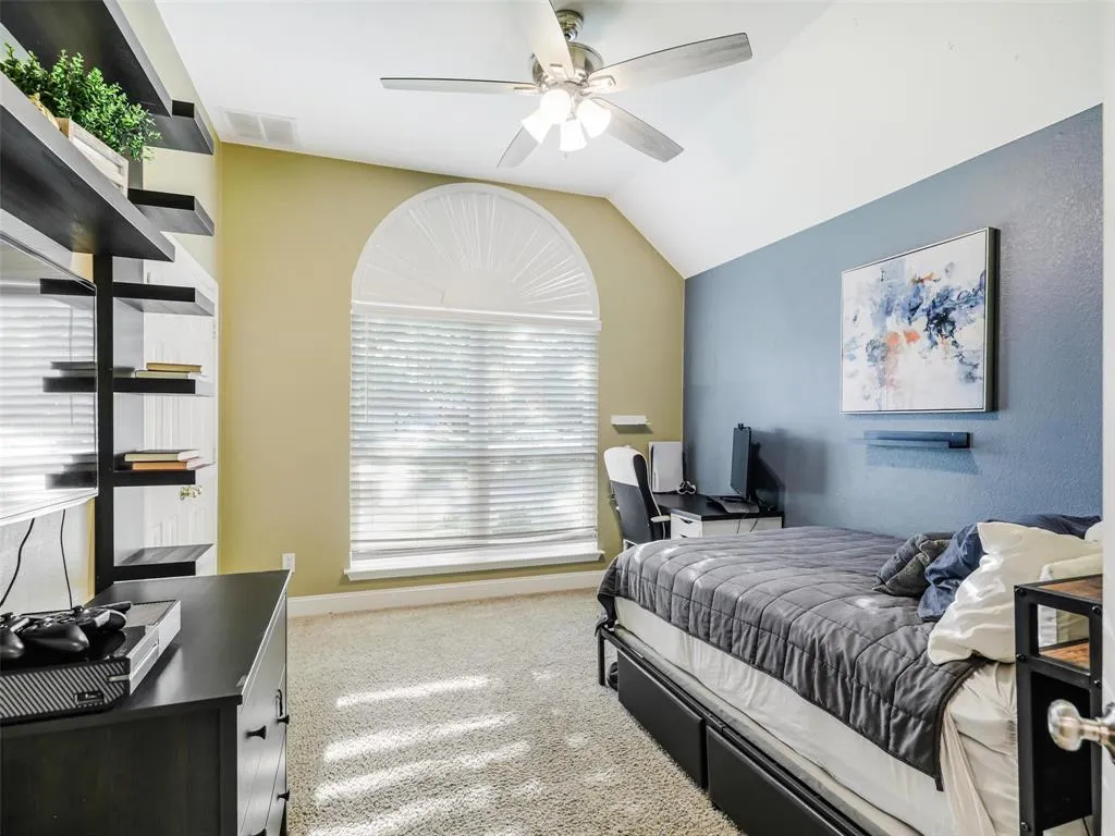 605 Wren Cove