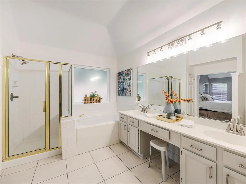 605 Wren Cove