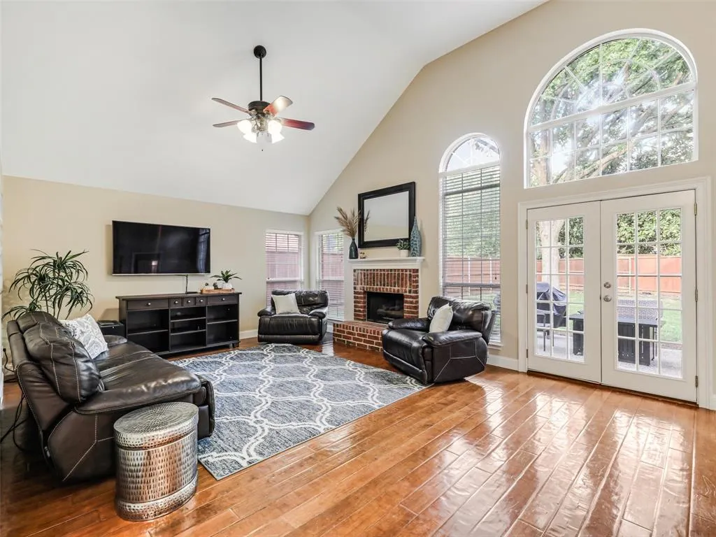 605 Wren Cove