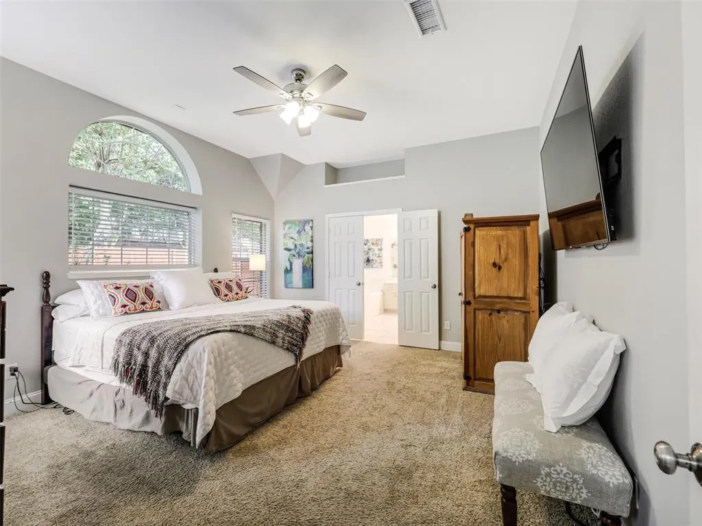 605 Wren Cove