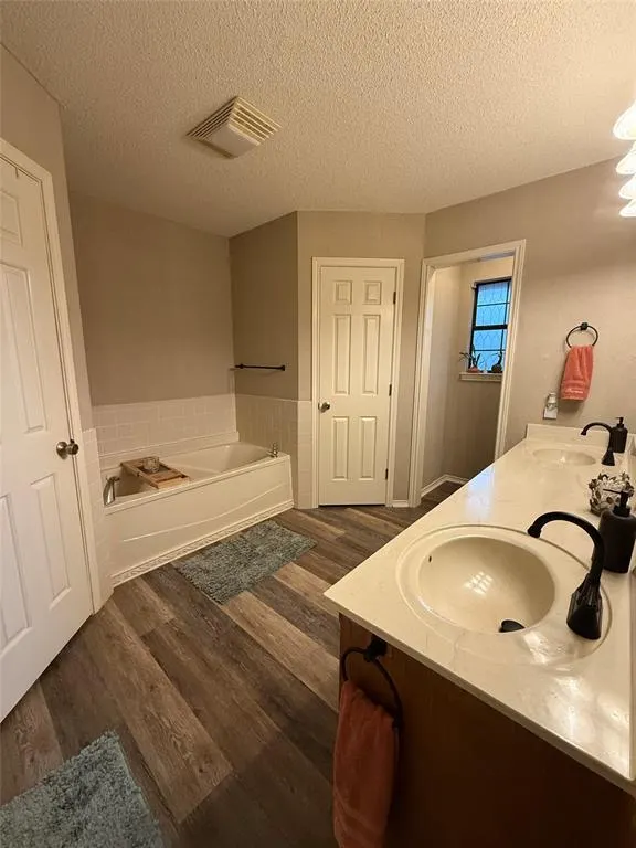 1208 Chaparral Lane