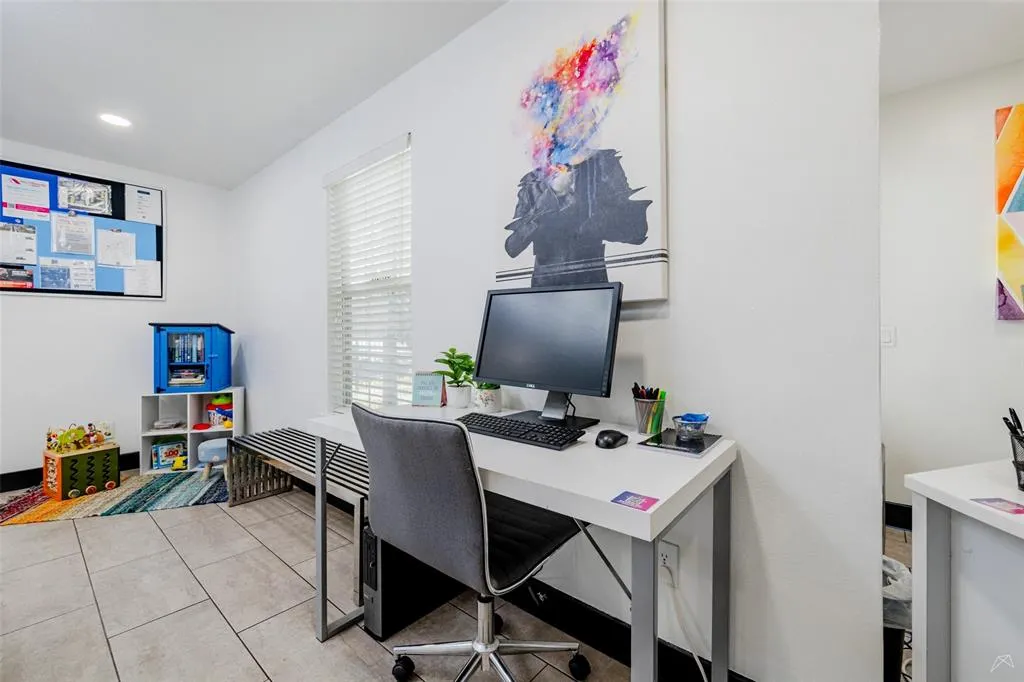3913 Gannon Lane #211