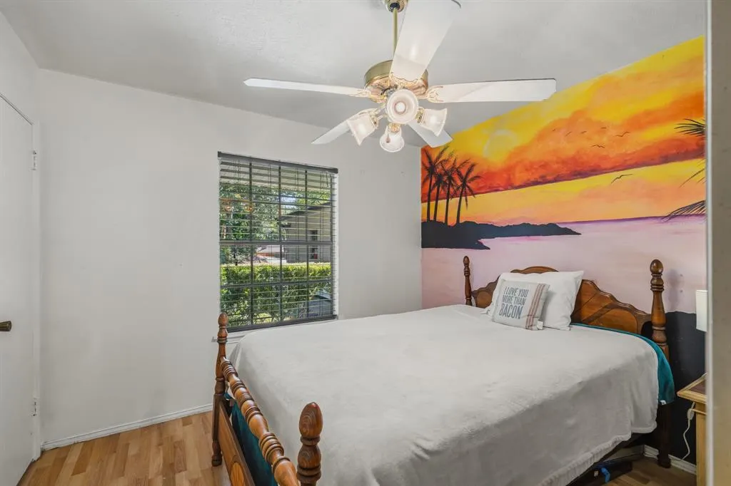 5607 Mona Lane