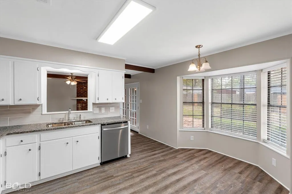 3037 Salem Drive