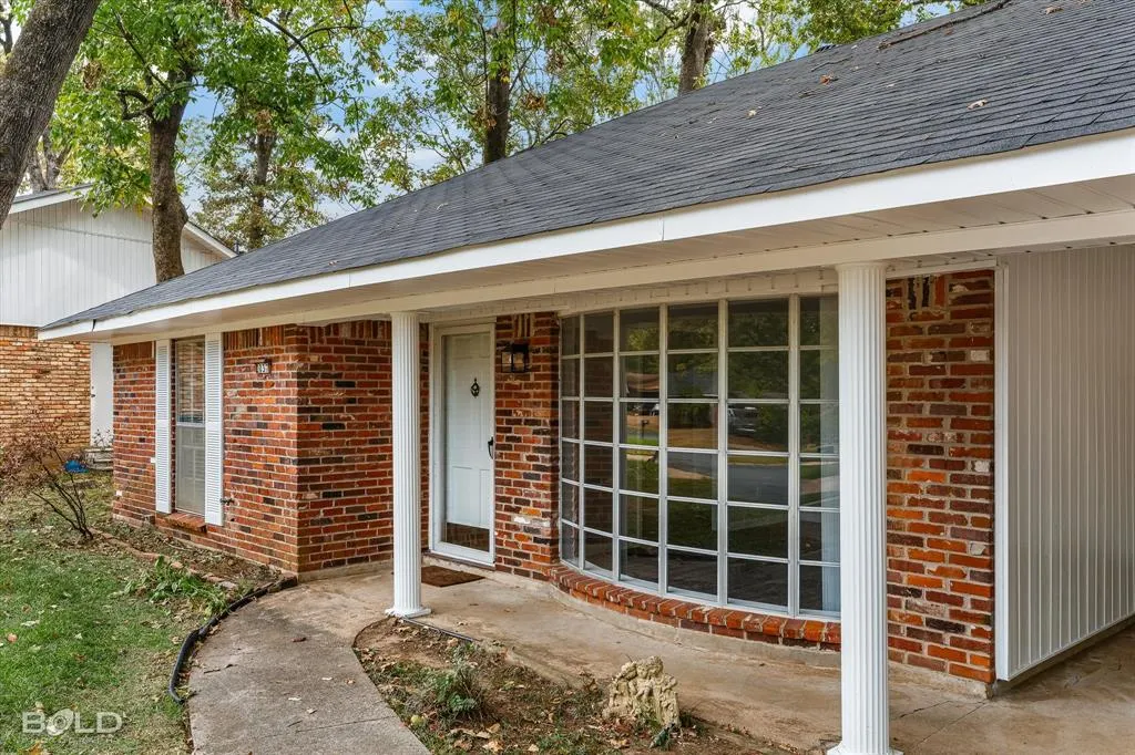 3037 Salem Drive